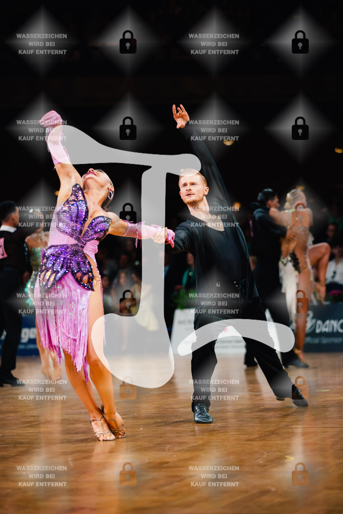 GOC 2025 - WDSF GrandSlam Latin 29th (129) Daniel Schmuck _ Irina Tudorache (Germany)-2025-08-23-3616 | Webshop for digital downloads and prints of dance sport, event & show photographer Julian Link - Realisiert mit Pictrs.com