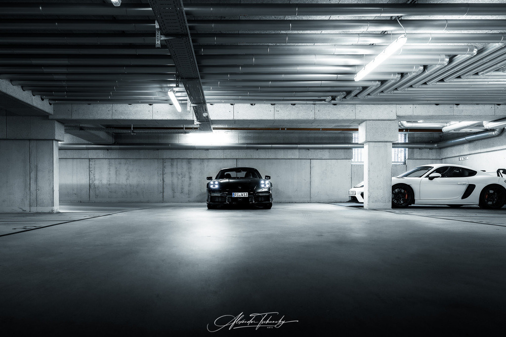 911 Turbo 992 | Entdecken Sie die faszinierende Welt von Alexander Tschuncky Arts: Kreative Fotografie, atemberaubende Automobilkunst und hochwertiger Bilderdruck. Lassen Sie sich inspirieren! - Realisiert mit Pictrs.com
