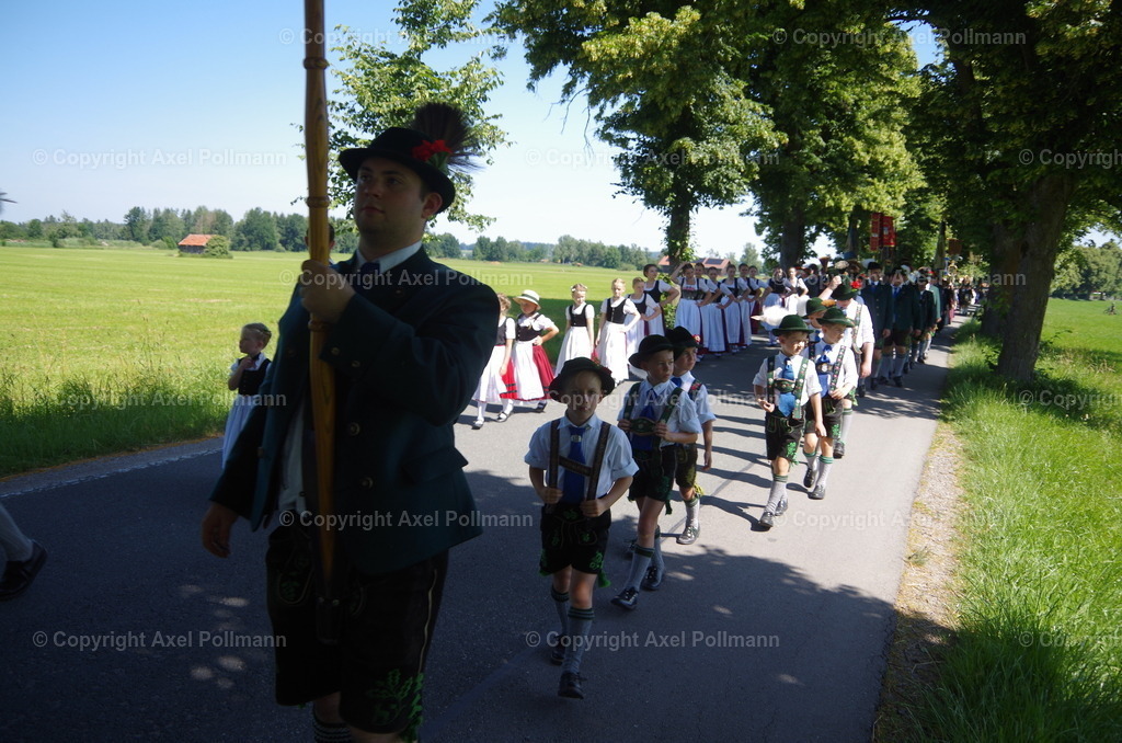 IMGP6308 | fotografiert von Axel PollmannLeonhardi Wallfahrt Benediktbeuern und Murnau, Fronleichnam, Fasching, Landschaft im Loisachtal und Benediktbeuern  - Realisiert mit Pictrs.com