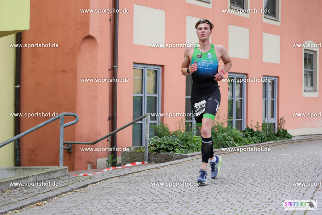 KSZ_5969 | Stadttriathlon Erding 2025. #yourpictrs #sportshot_your_pictrs @Sportshotphotography #stadttriathlonerding Copyright: www.sportshot.de
