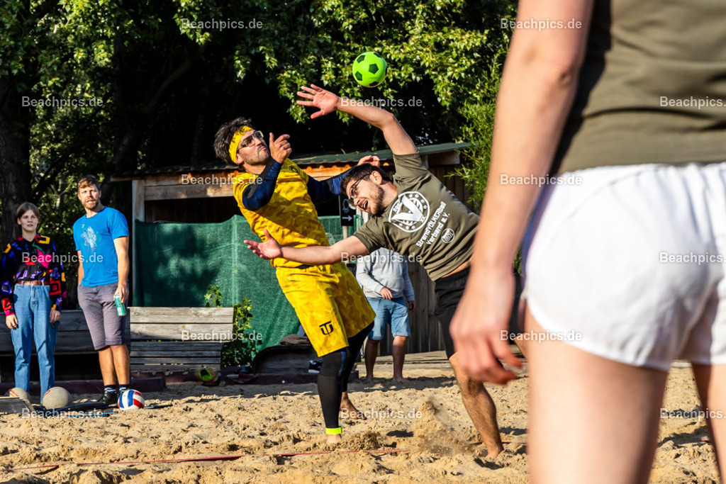 2025-200082466-Strandvölkerball-WM_1 |  23.08.2025; Berlin Foto: Gerold Rebsch - www.beachpics.de