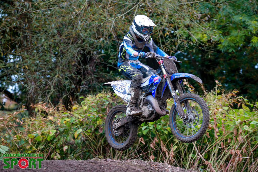 OpenTrack2024_Sonntag_Hobbyfahrer_004 | Bildergalerie von Sport-Ereignissen aber auch von weiteren spannenden Dingen - nicht nur vom Niederrhein. In Anlehnung an den bekannten Spruch von Hanns Dieter Hüsch heißt das Motto: "Niederrhein ist überall".  - Realisiert mit Pictrs.com