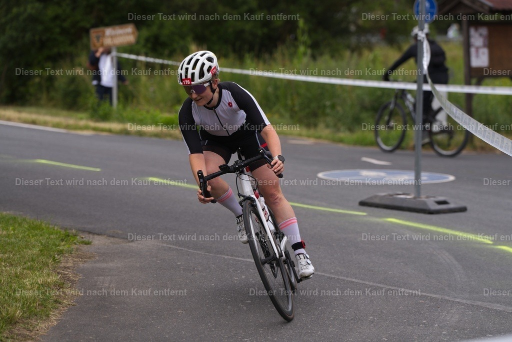 triathlon_wuerzburg_r_2026_06_14-815 | Shop für Fotos von Sportevents z.B. Obstacle Course Racing, OCR, Triathlon, Trail Run und MTB - Realisiert mit Pictrs.com