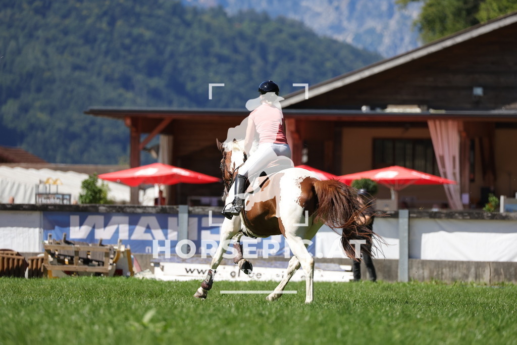 0P6A6448 | Willkommen bei Brunnmayr - Design & Fotografie – Ihrem Spezialisten für Reitturniere und Pferdeveranstaltungen in Oberösterreich, Salzburg und Bayern! Seit über 17 Jahren sind wir leidenschaftlich dabei.