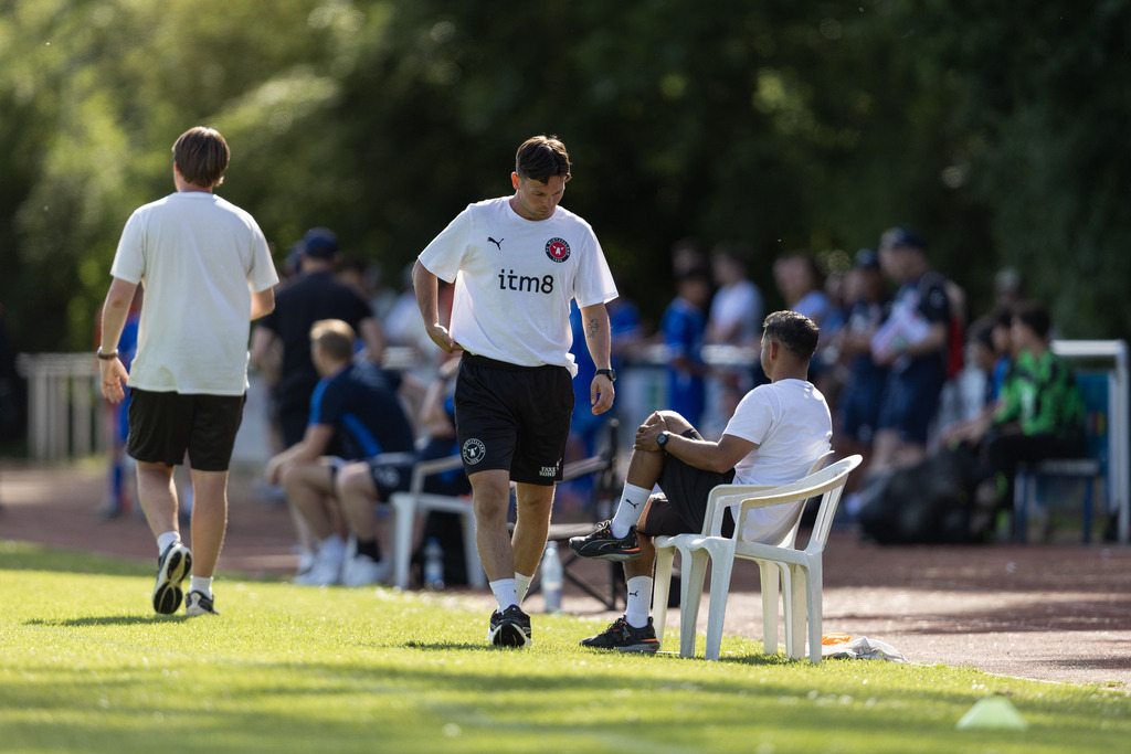 Fußball I Männer I 40. Pfingscup Hollage I 13232 | realhellocedii - Realisiert mit Pictrs.com