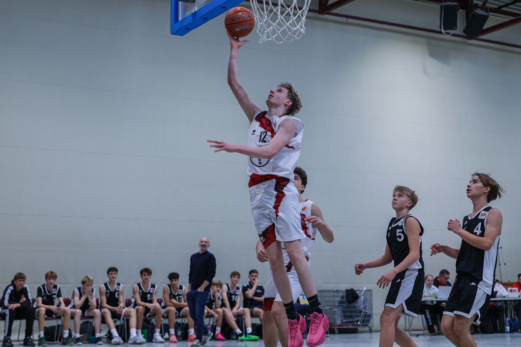 JBBL BAYER GIANTS vs Team BonnKöln RAG-113 | Fotos von Basketballspielen aus dem Raum NRW fotografiert von Gero Mueller-Laschet und Daniel Schaefer - Realisiert mit Pictrs.com