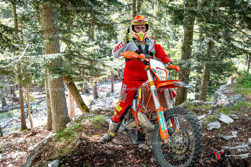 fuernholzer_250501-C1-292 | Fotografische Impressionen von der Red Stag Enduro Extreme by fuernholzer-photography.com. Endurosport in Österreich fotografisch festgehalten von fuernholzer. Auftragsfotografie für Private, Gewerbefotos und Industriefotografie. Eventfotografie, Sportfotografie und Motorsportfotografie. Anbieter von Fotoworkshops, Fototraining, fotografischen Vorträgen und Fotoseminaren.