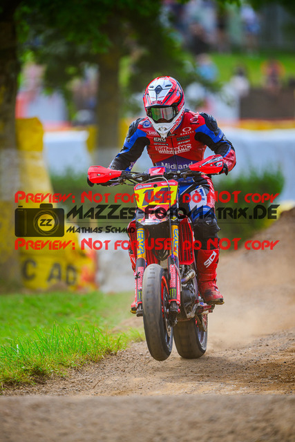 MaZZes_FotoMatrix_240817_6007705_8447 | S2