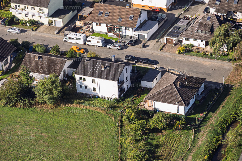 Luftbild: Ortsansicht im Ortsteil Sickenhofen in Babenhausen im Bundesland Hessen in Deutschland. – Foto: IMG_159021.jpg vom 22.09.2026 durch Werner Riehm/FLY-FOTO.de – Auflösung des Originals: 6000 x 4000 px