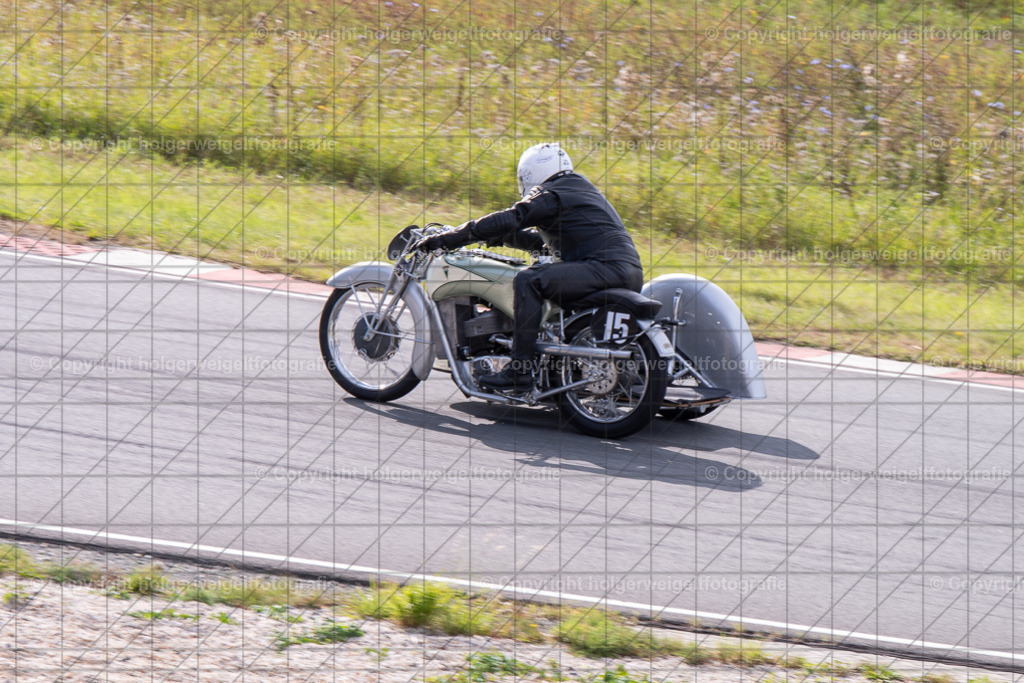 20250907102231D75_6652 | Bitte beachten!!!
Alle Fotos dieser Galerie sind nur grundbearbeitet. Im Falle eines Verkaufs, werde ich die Fotots noch mit dem nötigen Feinschliff versehen. - Realisiert mit Pictrs.com