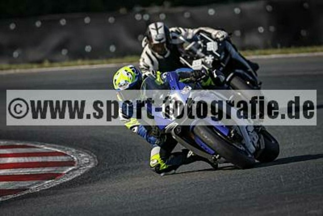 pube3169 | Professionelle Fotos von Sportveranstaltungen, aber auch Hochzeiten und anderen Events. - Realisiert mit Pictrs.com