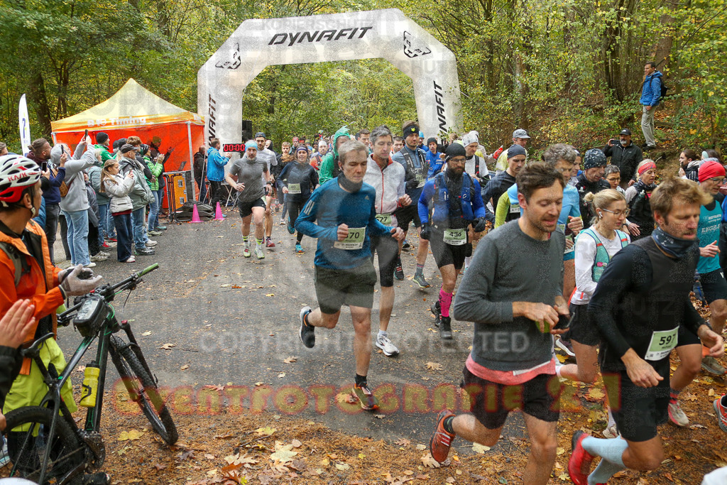251026_1001_EX1_9601 | Sportfotografie im Rhein-Sieg Kreis, Köln, Bonn, NRW, Rheinland Pfalz, Hessen, etc. Unser Tätigkeitsfeld umfasst den Laufsport vom Volkslauf über den Marathon, Duathlon, Triathon bis zum Ultralauf wie Kölnpfad Ultra oder Schindertrail.