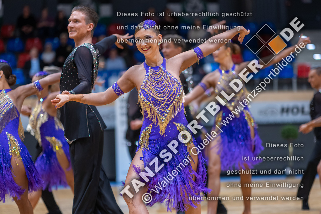 20260328-01709 | Hier finden Sie Tanz Bilder vom Latein und Standard Formationen tanzen. Sportbilder vom Tanzsport. Schöne Fotos und von Weltmeisterschaft, Europameisterschaft, Bundesliga, Regionalliga, Oberliga und Landesliga sowie von GOC Stuttgart, DanceComp, WM Bremen