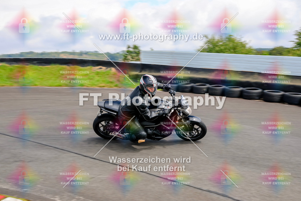 _TCM3256 | Hier findet Ihr Bilder von Touristenfahrten auf der Nürburgring Nordschleife oder von anderen Veranstaltungen die ich besucht habe. Viel Spass beim Durch Schauen 