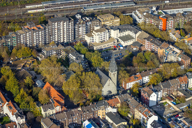 Gelsenkirchen221102090suedlich | Luftbild, Städtische Tageseinrichtung, AuferstehungsKirche, Wiehagenschule, Hochhäuser Wohnsiedlung Wiehagen, Neustadt, Gelsenkirchen, Ruhrgebiet, Nordrhein-Westfalen, Deutschland