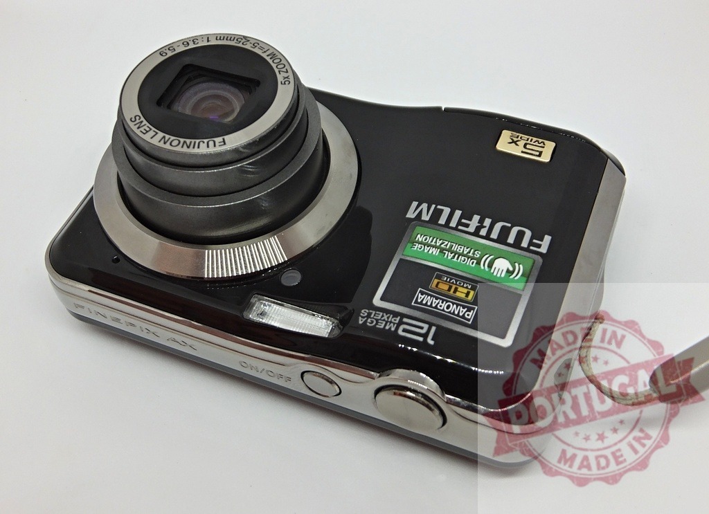 Fujifilm FinePix AX digital camera displaying front perspective | Fujifilm FinePix AX compact camera with Fujinon lens and 12 megapixels on a white background - Realized with Pictrs.com