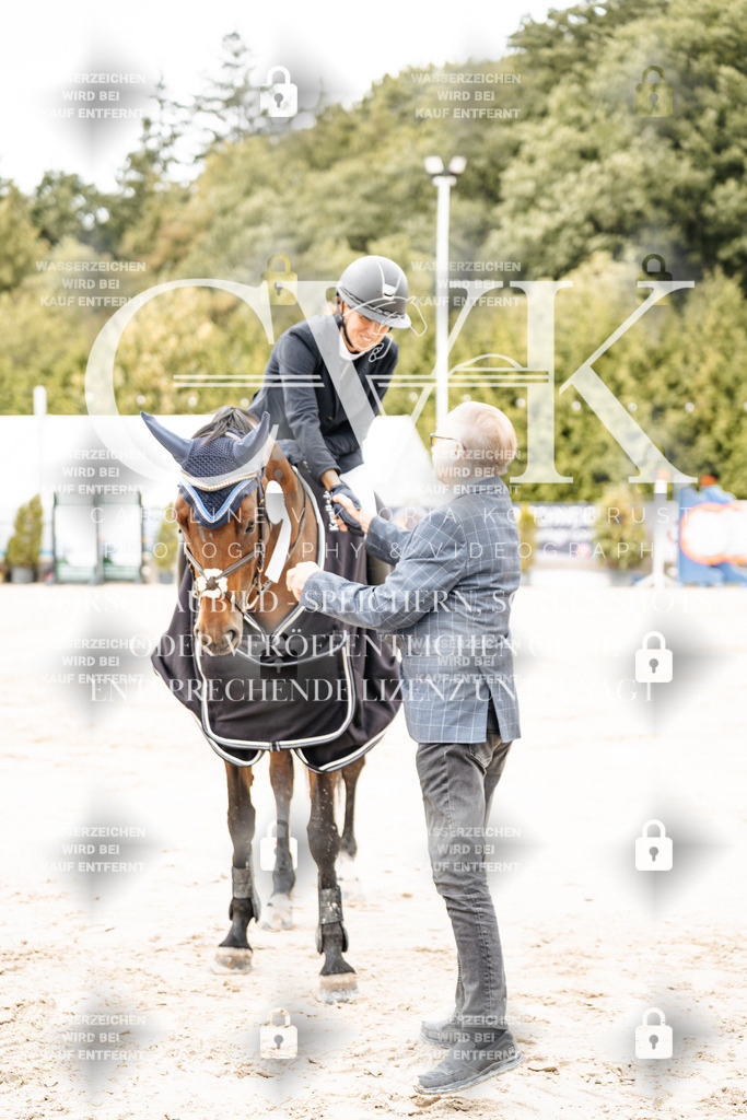 CK704883 | Turnierfotografie Pferdefotografie Trier Rheinland-Pfalz Pferdesport Reitsport Tierfotografie Sportfotografie Pferdevideo Pferdevideografie Equestrianvideography equestrianphotography  - Realisiert mit Pictrs.com