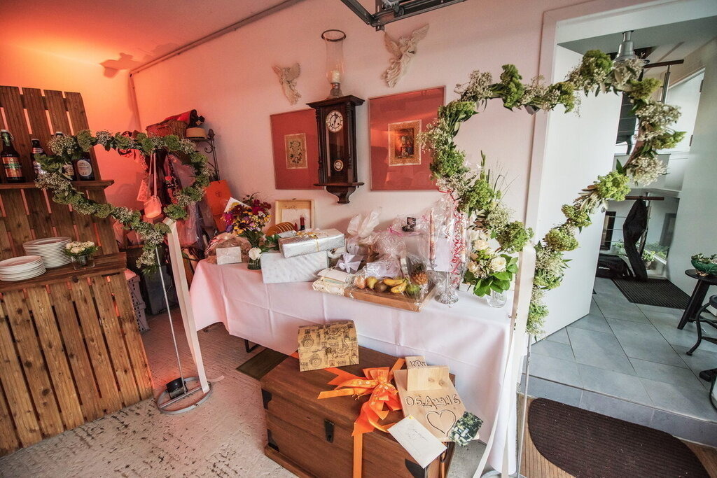 Hochzeit_Location_030 | Mein Name ist Arkadius. Ich fotografiere Ihre Hochzeit in Frankfurt und im Umkreis von 200 km. Als Fotograf bin ich noch bekannt im Bereich Business- und Modefotografie.