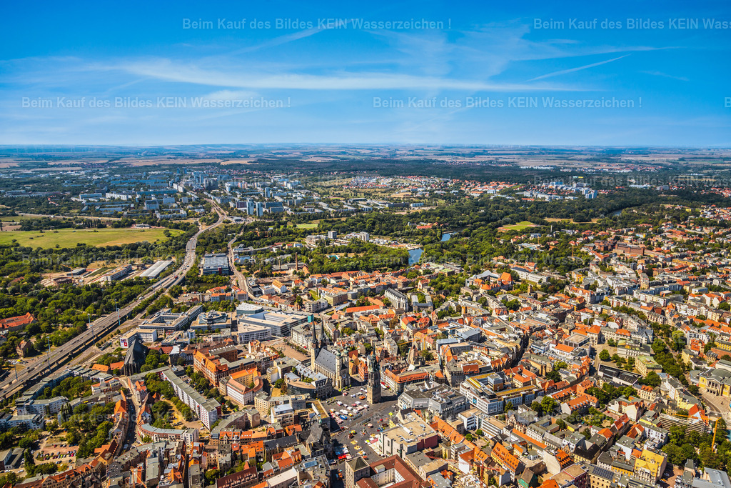 Luftbild Halle Marktplatz Roter Turm-9008 | Halle aus der Luft, Marktplatz und Roter Turm - Realisiert mit Pictrs.com