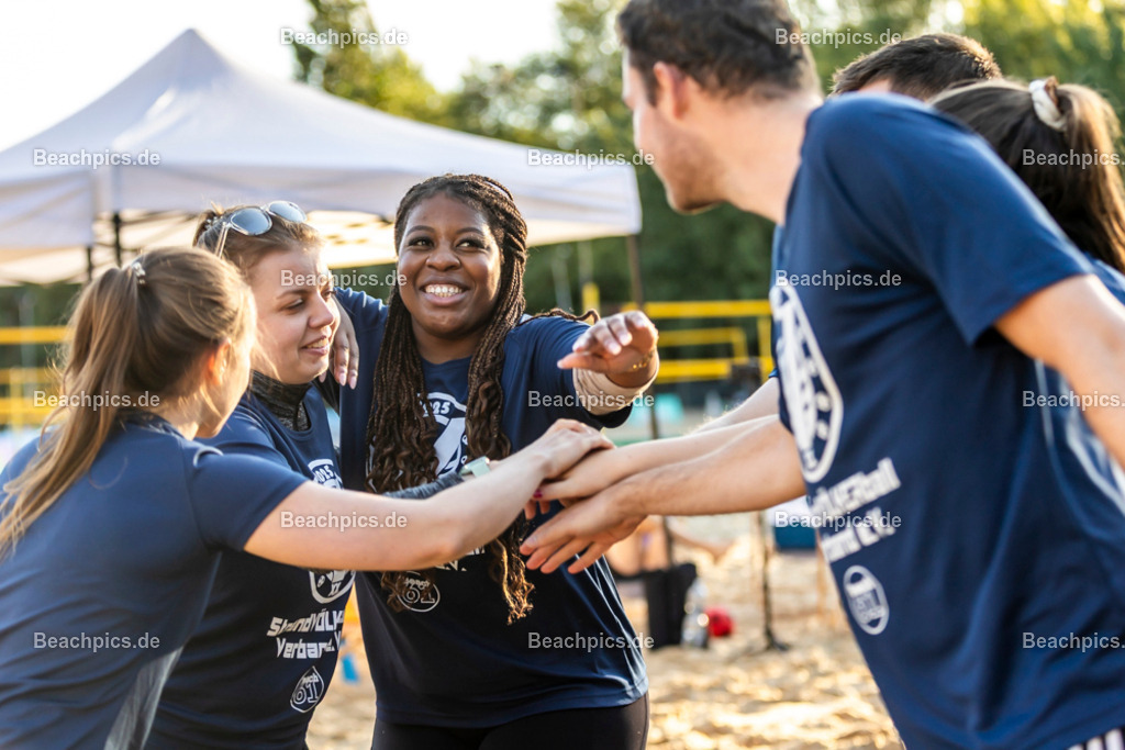 2025-200082956-Strandvölkerball-WM_1 |  23.08.2025; Berlin Foto: Gerold Rebsch - www.beachpics.de