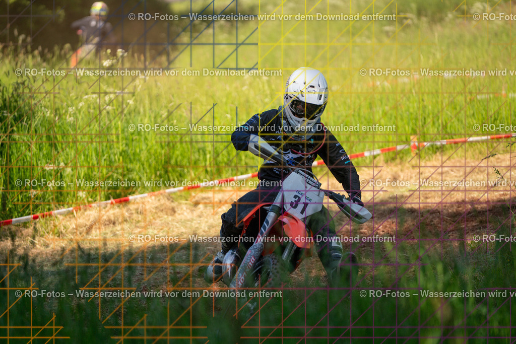 Wolfshausen 3 Lauf -1181 | Sportfotografie von RO-Fotos: Motorsport, Motocross, Enduro, Laufveranstaltungen und Triathlon. Professionelle Fotos von Sportlern und Events. - Realisiert mit Pictrs.com