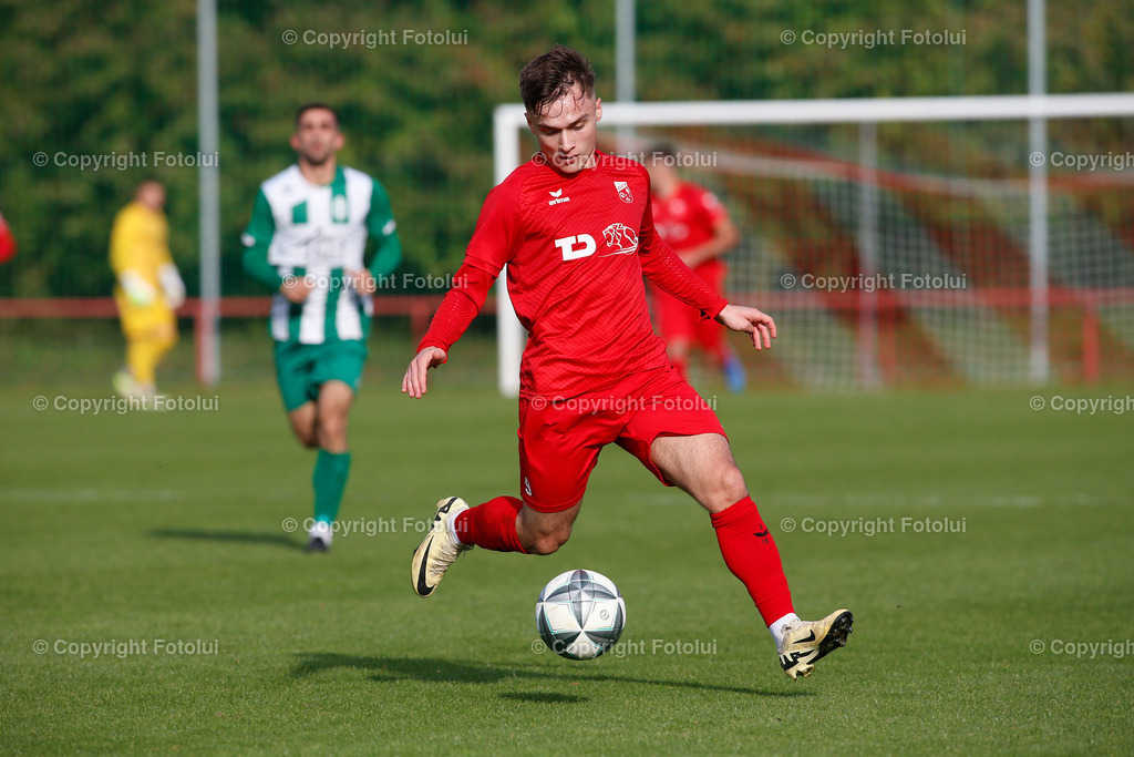 A_LUI_191024_23 | SPORT FUSSBALL LL OST ASKOE OEDT1B-ASKOE SCHWERTBERG IM BILD: KHAMAZAT CHAKAYEV  (OEDT) FOTO: FOTOLUI