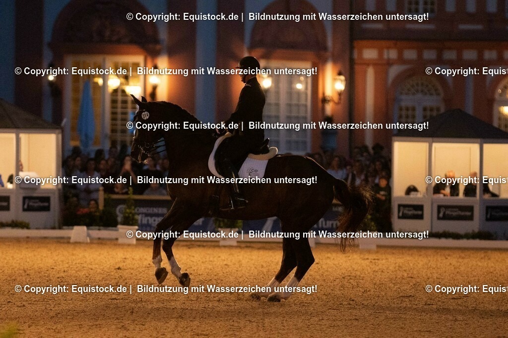 20230528_Flutlicht-Kür_0210 | equistock