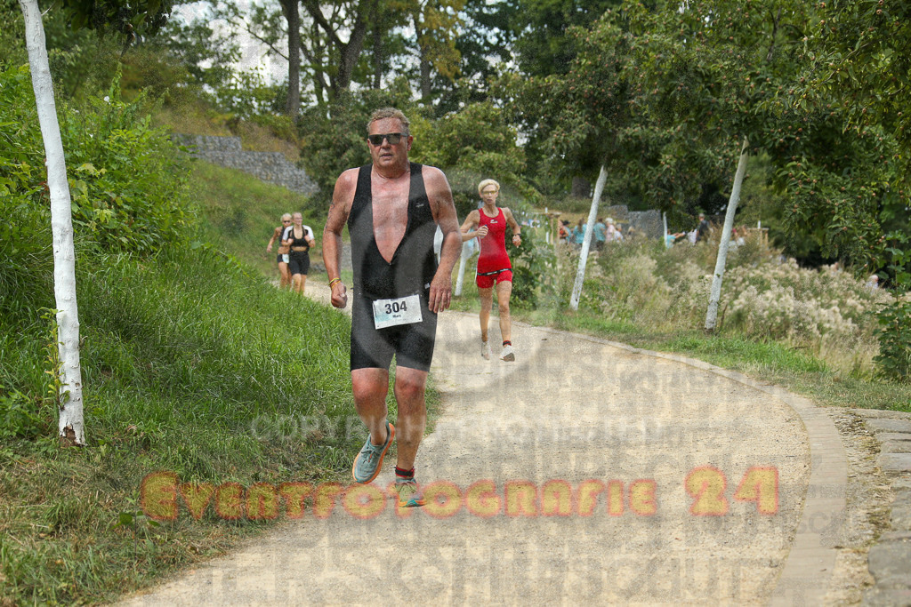 250824_1346_EX1_3633 | Sportfotografie im Rhein-Sieg Kreis, Köln, Bonn, NRW, Rheinland Pfalz, Hessen, etc. Unser Tätigkeitsfeld umfasst den Laufsport vom Volkslauf über den Marathon, Duathlon, Triathon bis zum Ultralauf wie Kölnpfad Ultra oder Schindertrail.