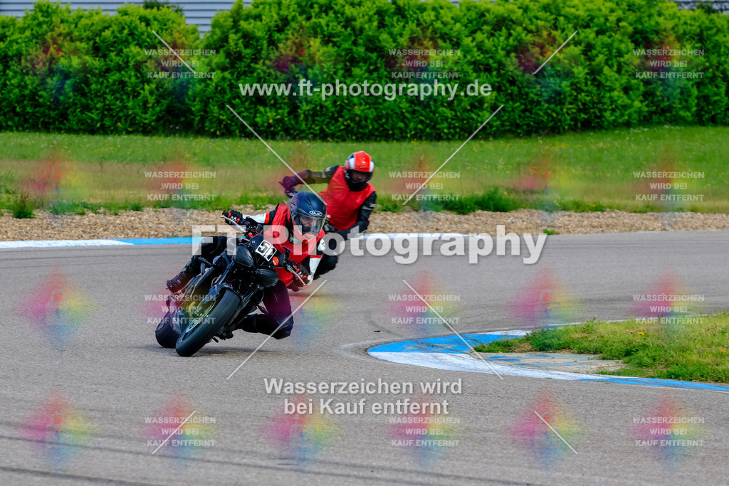 MotoTeam-9026 | Hier findet Ihr Bilder von Touristenfahrten auf der Nürburgring Nordschleife oder von anderen Veranstaltungen die ich besucht habe. Viel Spass beim Durch Schauen 