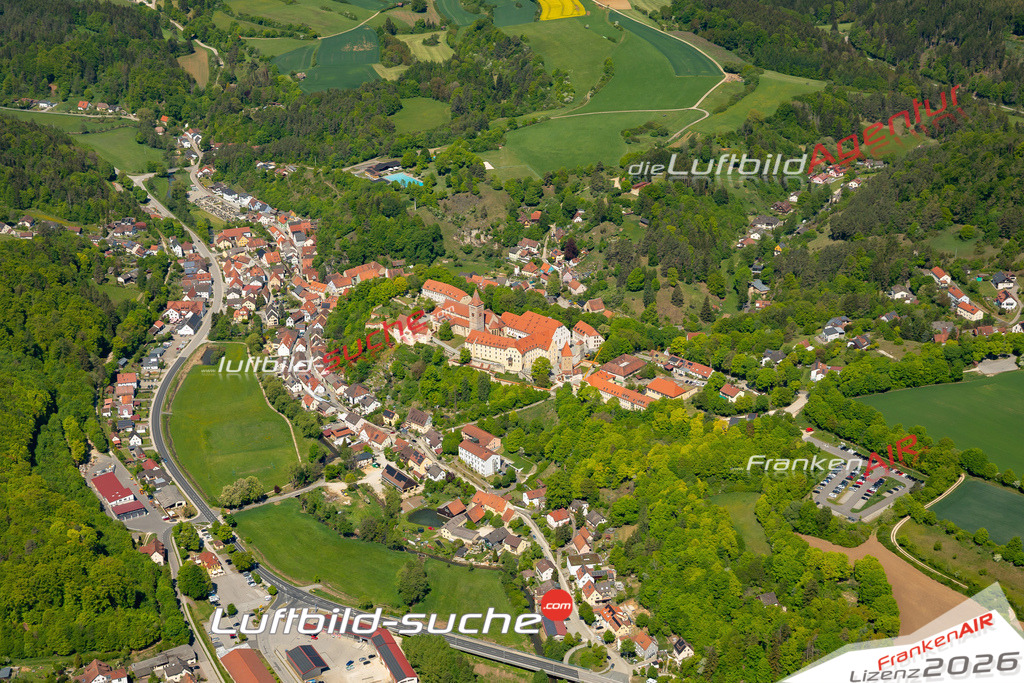 Luftaufnahme von  Kastl - Die Luftaufnahme wurde 2025 vom UL-Flugzeug heraus erstellt ( keine Drohne ) - Hochauflösende Luftaufnahme - für professionelle Ausdrucke geeignet. Die Geschenkidee !Mit Lizenz und Bildrechte bestellbar