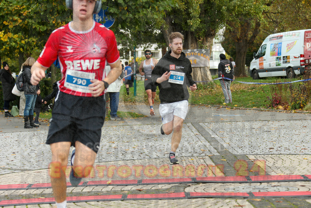 241020_1008_EX1_7854 | Sportfotografie im Rhein-Sieg Kreis, Köln, Bonn, NRW, Rheinland Pfalz, Hessen, etc. Unser Tätigkeitsfeld umfasst den Laufsport vom Volkslauf über den Marathon, Duathlon, Triathon bis zum Ultralauf wie Kölnpfad Ultra oder Schindertrail.