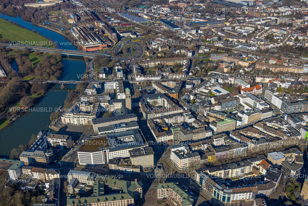Muelheim230201195 | Luftbild, Stadtansicht City, Ruhrpromenade, Schlossbrücke, Ruhrbrücke mit Radschnellweg RS1, historisches Rathaus, Hochhäuser Dickswall, Hauptbahnhof, Altstadt I, Mülheim an der Ruhr, Ruhrgebiet, Nordrhein-Westfalen, Deutschland