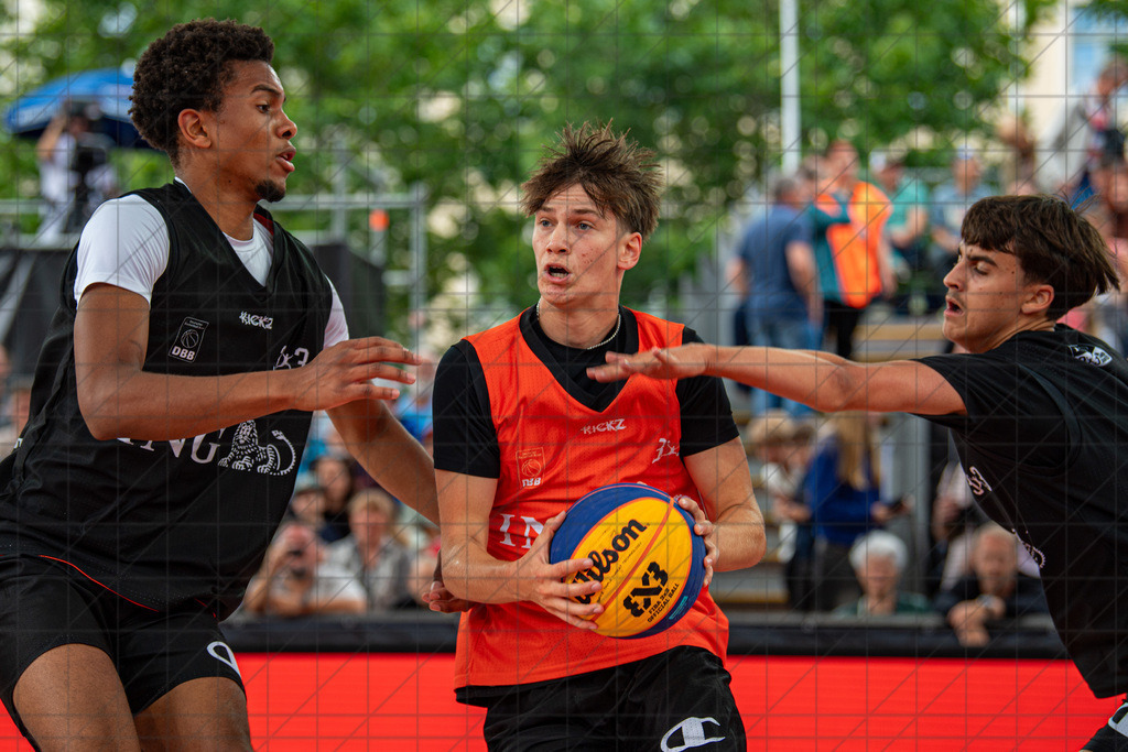 DIE FINALS 2025 | Dt. Meisterschaft 3x3   | //  03.08.25: DIE FINALS 2025 | Dt. Meisterschaft 3x3   / Dresden / Deutschland  //   CREDIT:www.bullenfotos.de, Martin König, Hörner Weg 40, D-49078 Osnabrück, +4917663732967 // Nutzung und Weitergabe nur zu den vereinbarten Zwecken. Presseanfragen an Ersteller. Alle Rechte beim Ersteller. Honorierung nach MFM. - Realisiert mit Pictrs.com