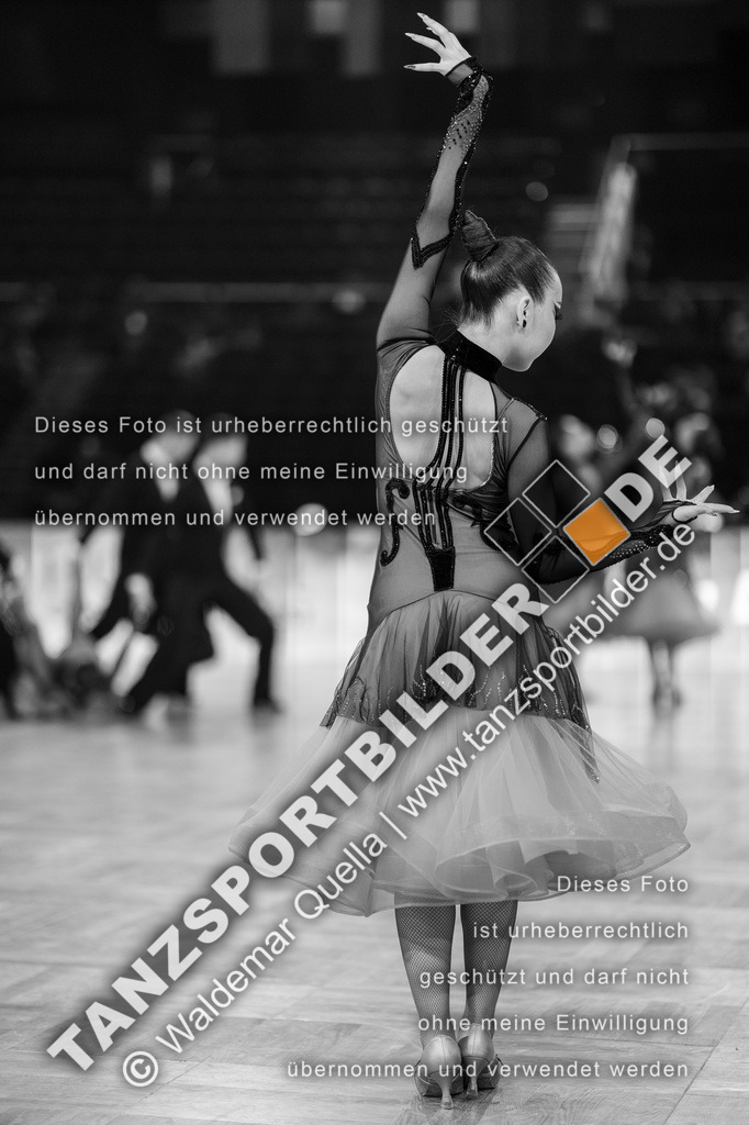 20251206-01508 | Hier finden Sie Tanz Bilder vom Latein und Standard Formationen tanzen. Sportbilder vom Tanzsport. Schöne Fotos und von Weltmeisterschaft, Europameisterschaft, Bundesliga, Regionalliga, Oberliga und Landesliga sowie von GOC Stuttgart, DanceComp, WM Bremen