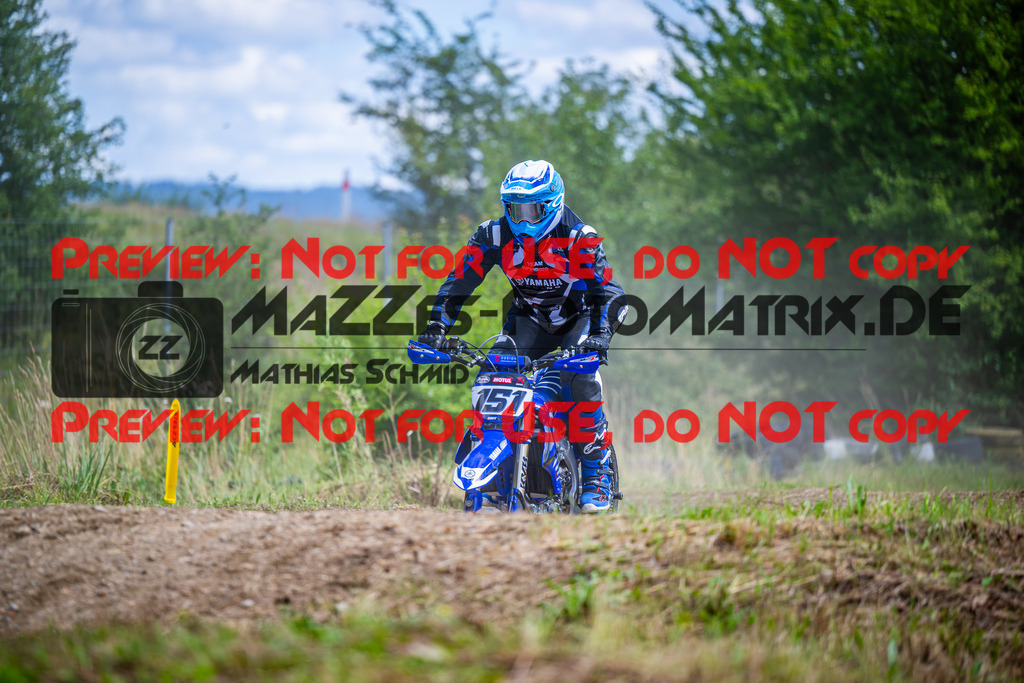 MaZZes_FotoMatrix_240713_6021986_8151 | S4