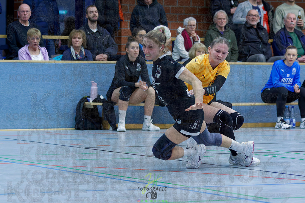 Handball Frauen Oberliga Mitte, HSG Eibelshausen/Ewersbach - HSG Lumdatal | Handball Frauen Oberliga Mitte, HSG Eibelshausen/Ewersbach - HSG Lumdatal am 21.02.2026 in Dietzhölztal-Steinbrücken (Sporthalle am Hammerweiher)Photo © 2026 - Jörg Heinrich - Realisiert mit Pictrs.com