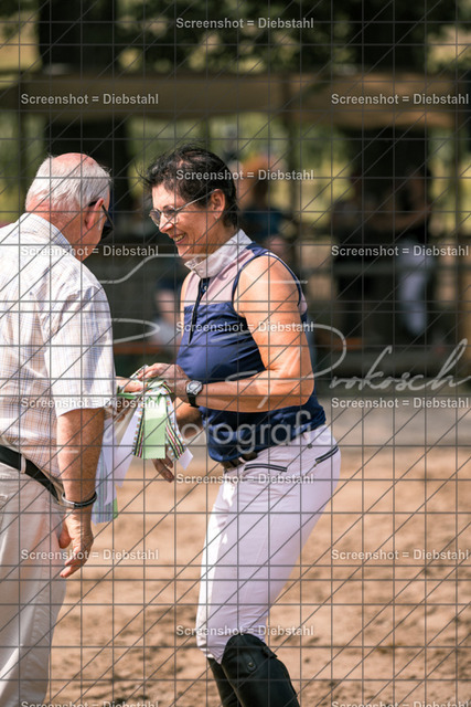 _W6A3124 | ronjaprokoschfotografie - Realisiert mit Pictrs.com