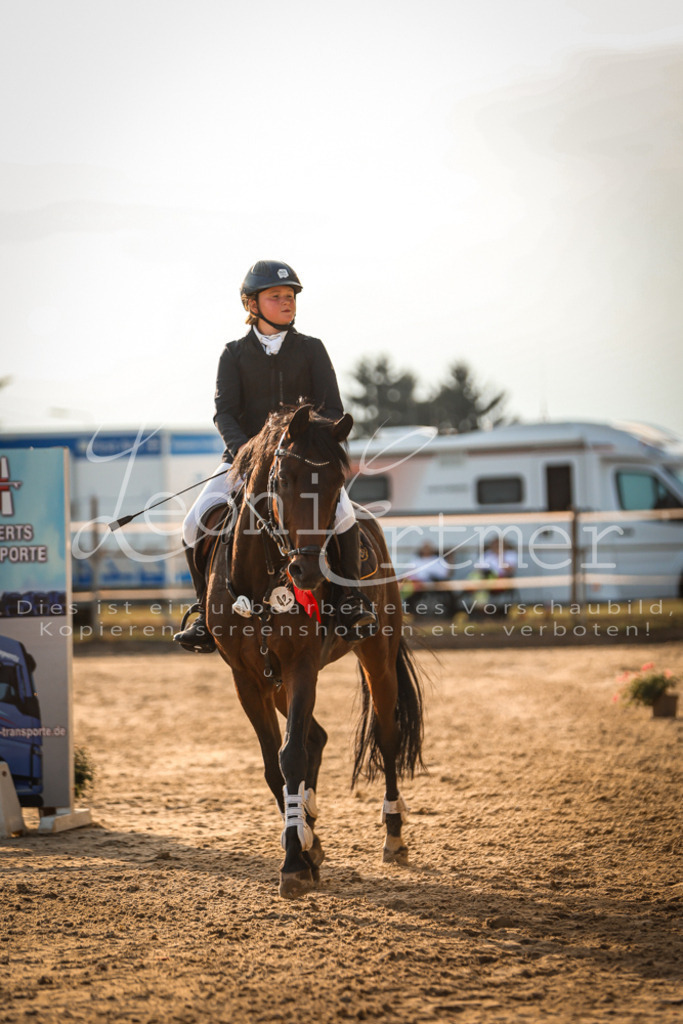 08.FrSpE00365 | Leoni Ertmer Photography - Realisiert mit Pictrs.com