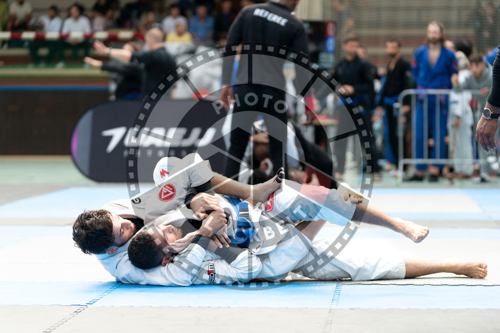 20240908PBB3011 | Athletes compete during the AJP Hamburg competition on September 8, 2024 in Hamburg, northern Germany.
