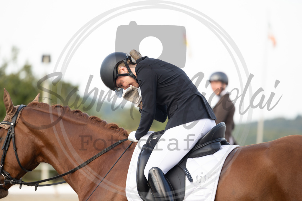 994A0433 | sabrinanicolaifotografie - Realisiert mit Pictrs.com