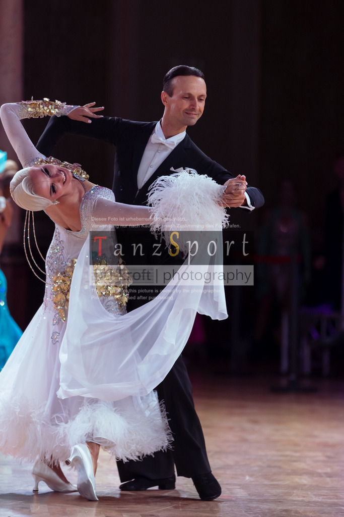 20250705_WDSF_Open_SenII_Std-dC25-2776 | Tanzsportbilder, Standardtanz, Lateintanz, WDSF, DTV, LTVB, dancecomp, goc, hessen tanzt, blaues band der spree, walzer, tango, wiener walzer, slowfox, quickstepp, samba, rumba, cha-cha-cha, paso doble. jive, hd-kroft photography, turniertanzsport