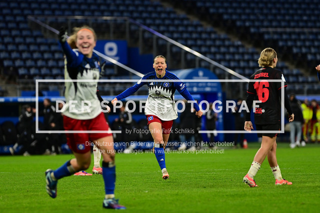 Fußball I Frauen I Saison 2025-2026 I DFB-Pokal I Achtelfinale I Hamburger SV - Bayer 04 Leverkusen I 17818 | Der Sportfotograf. - Realisiert mit Pictrs.com