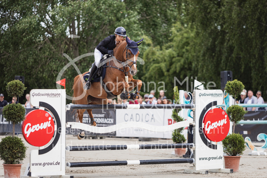 250601_MayDays_S2-Spr_Amateure-235 | Deine schönsten Turniermomente als professionelle Fotos! Entdecke hochwertige Pferdesport-Fotografie im Online-Shop. Jetzt Fotos finden & bestellen!