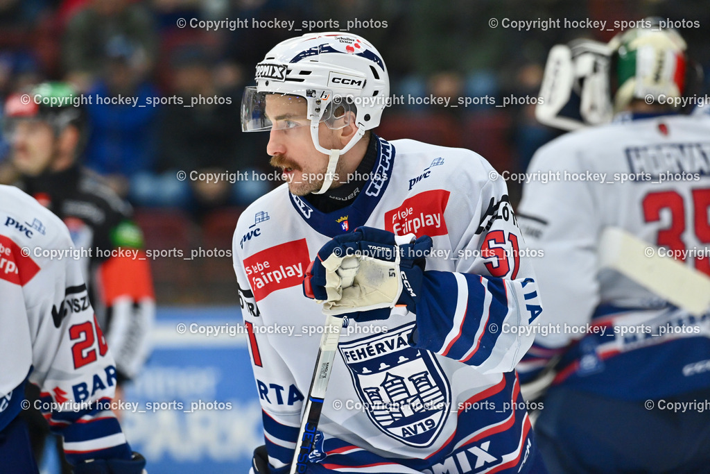 EC IDM WÄRMEPUMPEN VSV vs. HYDRO FEHERVAR AV 19 | #51 Campbell Timothy HYDRO FEHERVAR, EC IDM WÄRMEPUMPEN VSV vs. HYDRO FEHERVAR AV 19, EC IDM WÄRMEPUMPEN VSV vs. HYDRO FEHERVAR AV 19 am 20.11.2024 in Villach (Stadthalle Villach), Austria, (Photo by Bernd Stefan)