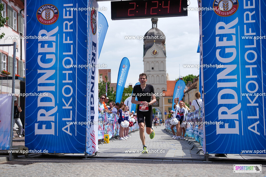DSC03425 | Stadttriathlon Erding 2025. #yourpictrs #sportshot_your_pictrs @Sportshotphotography #stadttriathlonerding Copyright: www.sportshot.de