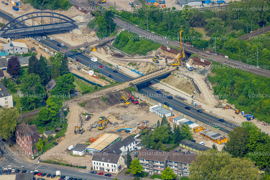 Herne240500440 | Luftbild, Brückenbau über die Autobahn A42 und Bahnlinie, Cranger Straße am Autobahnkreuz Herne, Baukau-West, Herne, Ruhrgebiet, Nordrhein-Westfalen, Deutschland