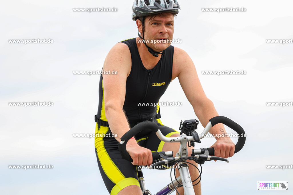BR8A5233 | Stadttriathlon Erding 2025. #yourpictrs #sportshot_your_pictrs @Sportshotphotography #stadttriathlonerding Copyright: www.sportshot.de