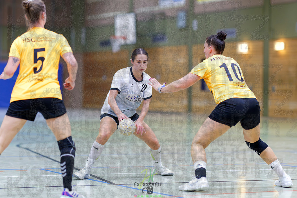 Frauen Oberliga Mitte (HHV); HSG Eibelshausen/Ewersbach - HSG Linden | Frauen Oberliga Mitte (HHV); HSG Eibelshausen/Ewersbach - HSG Linden am 15.11.2025 in Eibelshausen (Holderberghalle)Photo © 2025 - Jörg Heinrich - Realisiert mit Pictrs.com