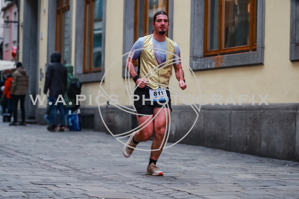 SILVESTERLAUF LINZ 25 | Linz, AUSTRIA, 31. Dezember 25, TRIRUN SILVESTERLAUF LINZ 25 , Image shows: 
Photo: WAPICS / BINDER Manuel