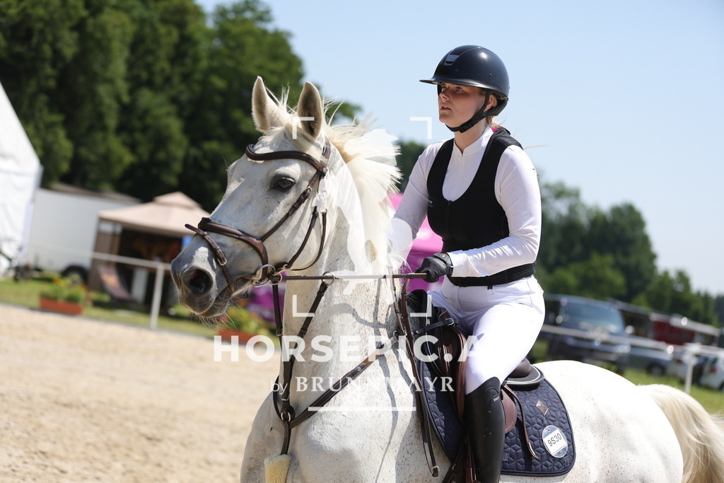 0P6A9335 | Willkommen bei Brunnmayr - Design & Fotografie – Ihrem Spezialisten für Reitturniere und Pferdeveranstaltungen in Oberösterreich, Salzburg und Bayern! Seit über 17 Jahren sind wir leidenschaftlich dabei.